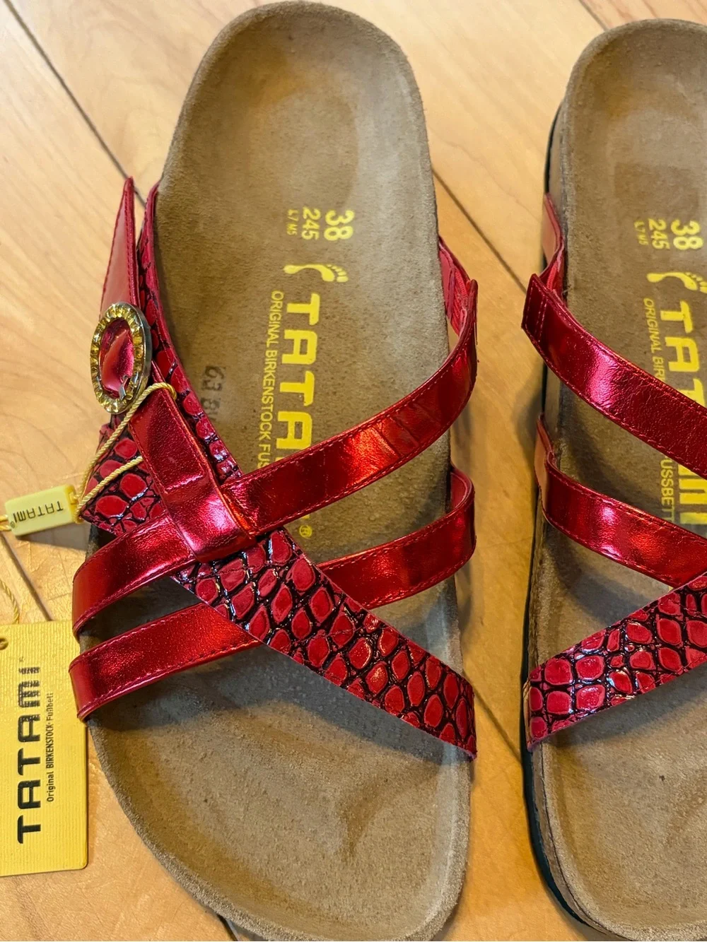 NWT Tatami by Birkenstock Red Metallic Croc Embossed Strappy Sandals size 38